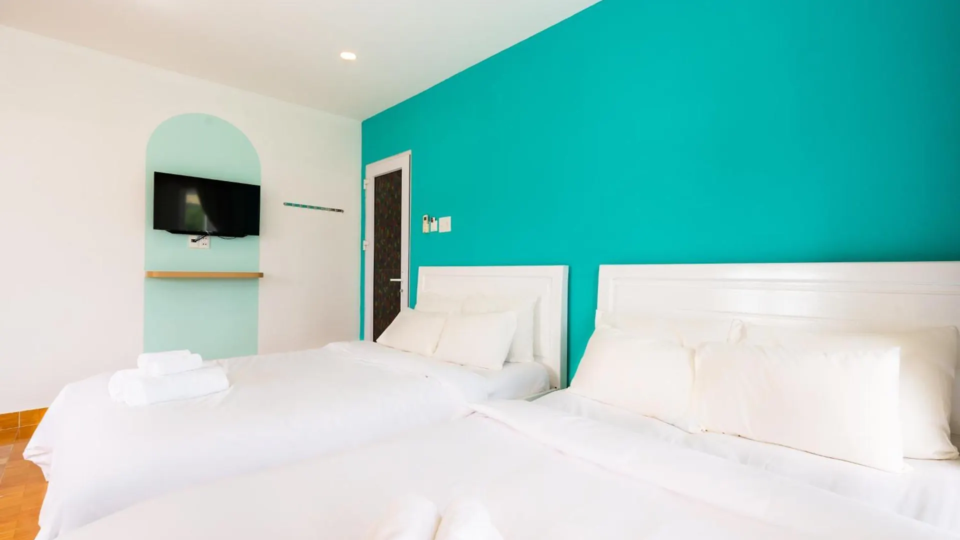 Bai Dau Stop & Go Hotel Vung Tau 0*,